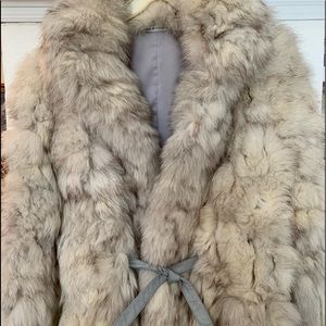 Vintage early 1980s authentic silver fox fur coat